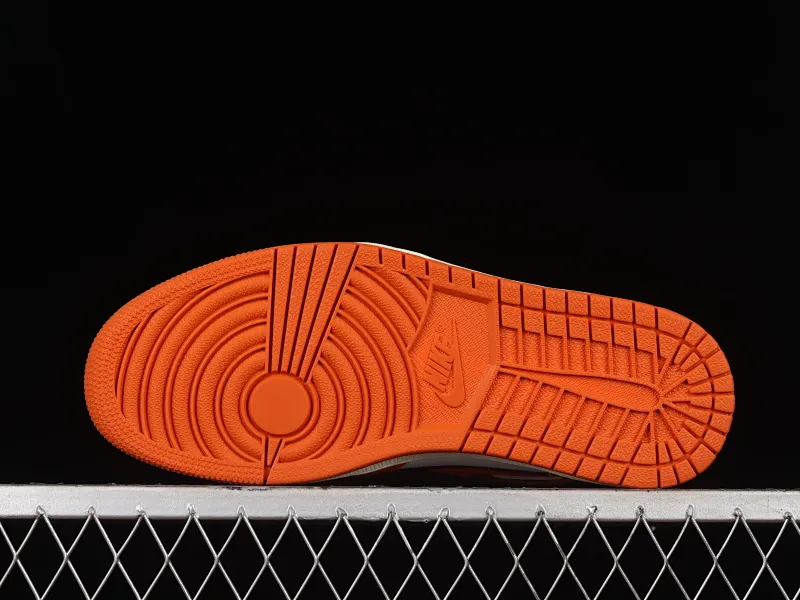 All categories Air Jordan Jordan series basketball shoes Air Jordan 1 High Pure original version Air Jordan 1 High OG "Starfish" AJ1 Joe 1 Hermes Orange high-top basketball shoes DO9369-101